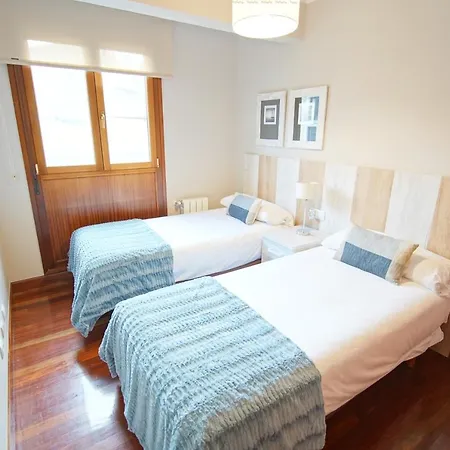 Piso Grande Y Luminoso En El Casco Viejo De Apartment *