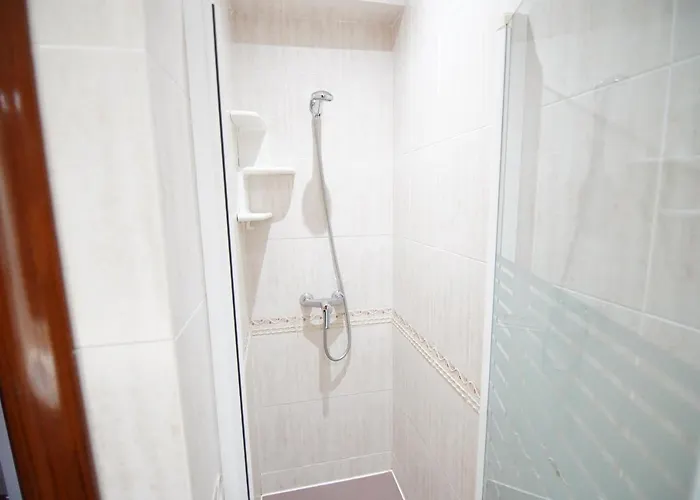 Apartamento Piso Grande Y Luminoso En El Casco Viejo De